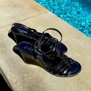 Franco Sarto Sz11 Black Wedge Sandal